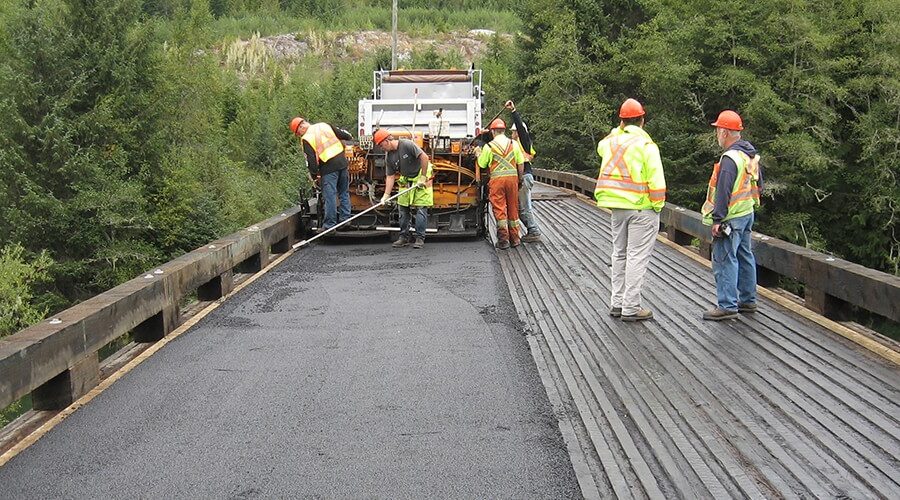 deering-bridge-resurfacing